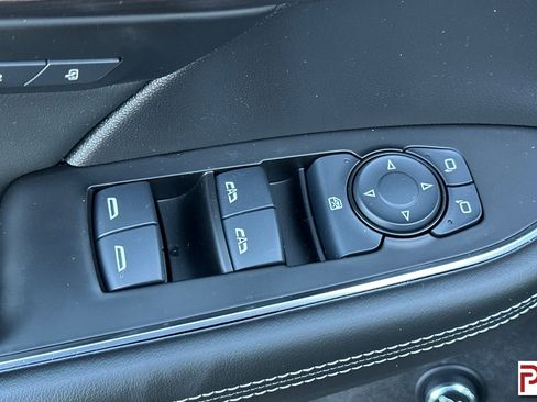 Certified 2023 Buick Envision Avenir image 12