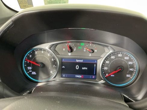 Used 2024 Chevrolet Equinox RS w/ RS Leather Package AWD/4WD image 17