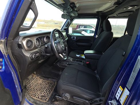 Used 2018 Jeep Wrangler Unlimited Sport S image 8