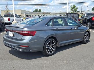 Used 2025 Volkswagen Jetta SE FWD video 2