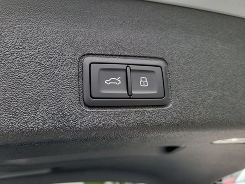 New 2026 Audi Q3 quattro 2.0T AWD/4WD image 31