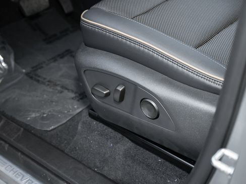 New 2026 Chevrolet Traverse High Country image 16