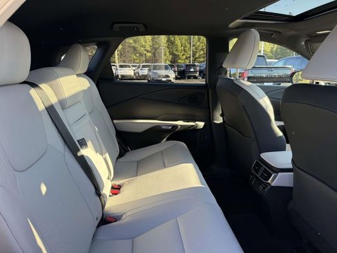 Used 2023 Lexus RX 350 Premium image 17