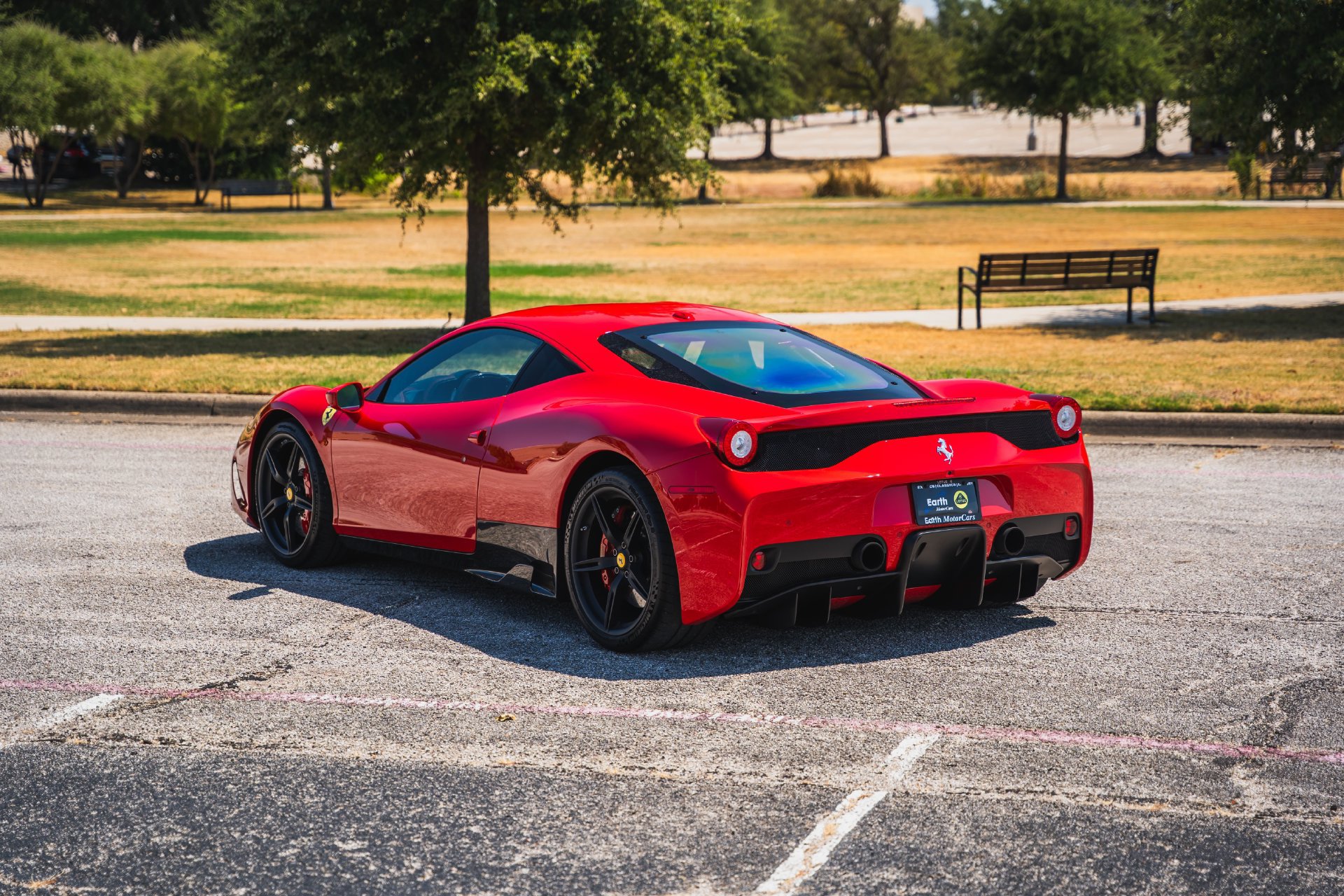 Used 2015 Ferrari 458 Speciale Coupe RWD image 7
