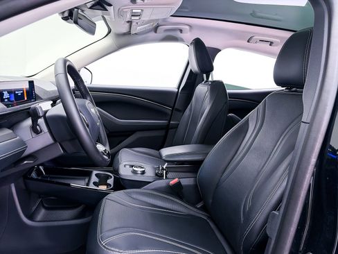 Used 2023 Ford Mustang Mach-E Premium RWD image 19