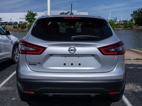 Used 2020 Nissan Rogue Sport S w/ Appearance Package image 5