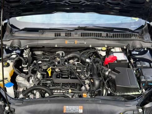 Used 2020 Ford Fusion SE FWD image 15