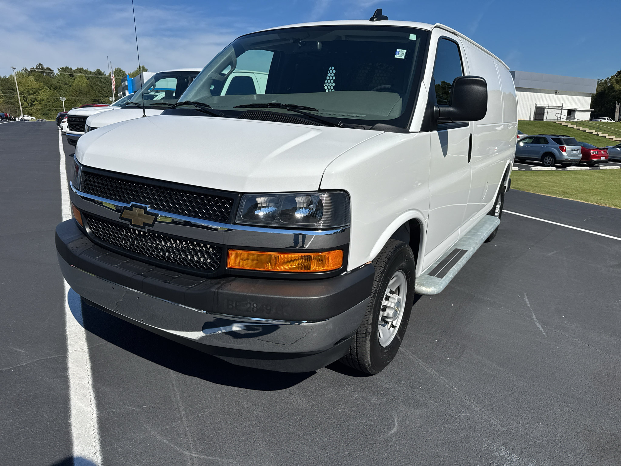 Used 2025 Chevrolet Express 2500 w/ Driver Convenience Package RWD image 1
