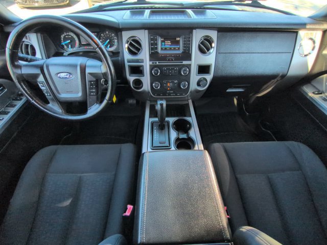 Used 2017 Ford Expedition EL XLT RWD image 15