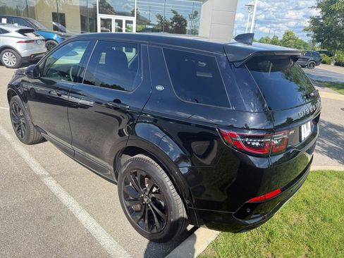 Used 2025 Land Rover Discovery Sport S AWD/4WD image 7