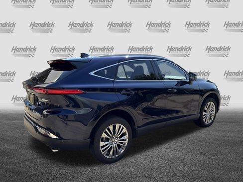 Used 2023 Toyota Venza Limited AWD/4WD image 10