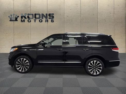 Certified 2022 Lincoln Navigator Reserve image 4