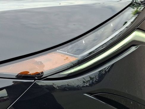 Certified 2024 Nissan Ariya AWD image 10
