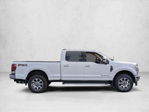 Used 2022 Ford F250 Lariat w/ Lariat Ultimate Package image 5