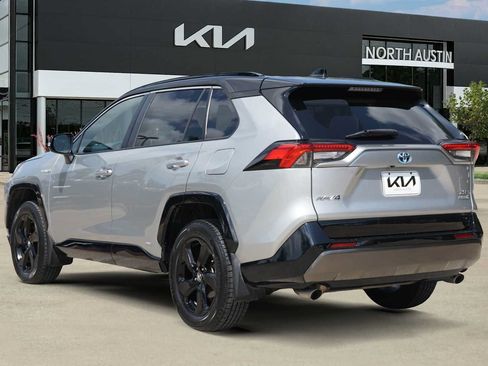 Used 2021 Toyota RAV4 XSE AWD/4WD image 4