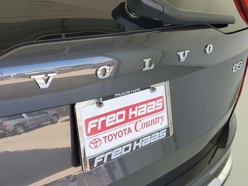 Used 2024 Volvo XC90 B5 Plus AWD/4WD image 9