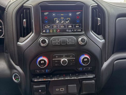 Used 2021 GMC Sierra 1500 AT4 w/ AT4 Premium Package image 24