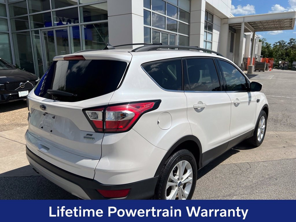 Used 2018 Ford Escape SE w/ Ford Safe & Smart Package FWD image 7