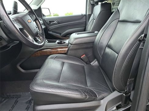 Used 2020 Chevrolet Tahoe LT image 12