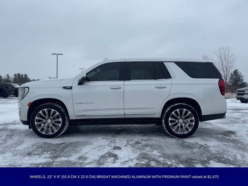 Used 2021 GMC Yukon Denali image 3