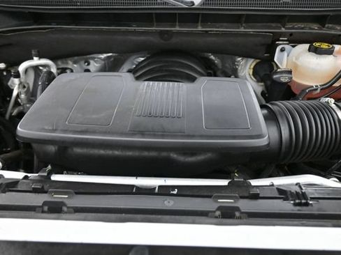 Used 2022 Chevrolet Silverado 1500 ZR2 w/ Technology Package AWD/4WD image 29