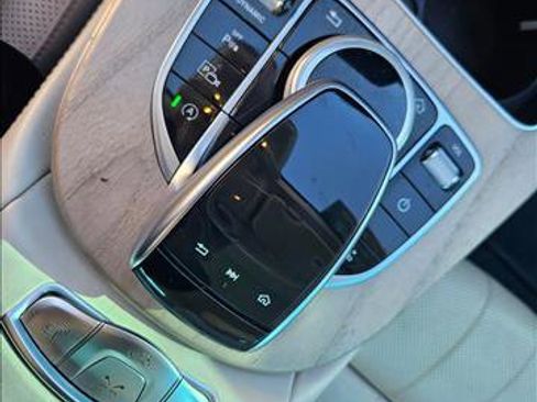 Used 2018 Mercedes-Benz E 400 Cabriolet image 12