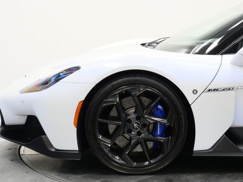 Used 2023 Maserati MC20 Coupe RWD image 44