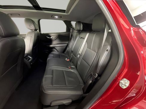 Used 2023 Chevrolet Blazer LT w/ Sound & Technology Package FWD image 22