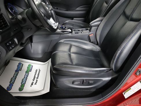 Used 2018 Nissan Leaf SL w/ SL Technology Package image 13