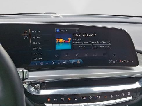 Used 2024 Cadillac Lyriq Luxury AWD/4WD image 18