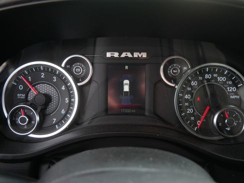 Used 2025 RAM 1500 Big Horn image 35