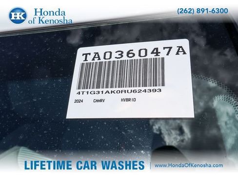 Used 2024 Toyota Camry SE FWD image 28