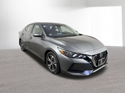Used 2023 Nissan Sentra SV FWD image 3