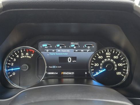 Used 2017 Ford F150 Lariat w/ Equipment Group 502A Luxury image 17