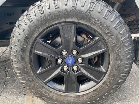 Used 2016 Ford F150 XLT w/ Equipment Group 301A Mid AWD/4WD image 16