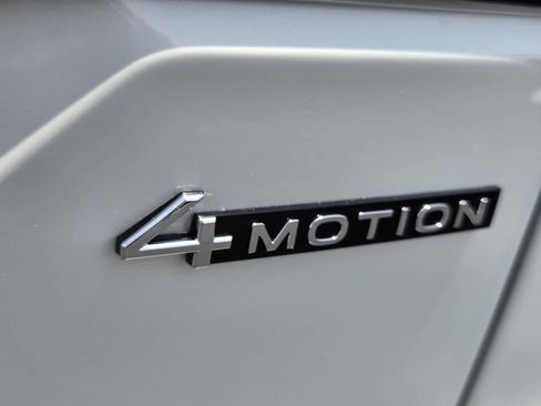 New 2026 Volkswagen Atlas SEL Premium R-Line AWD/4WD image 17