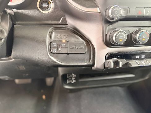 Used 2024 RAM 2500 Big Horn AWD/4WD image 16