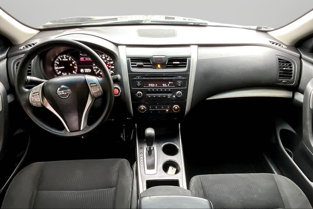 Used 2015 Nissan Altima 2.5 S w/ Power Driver Seat Package FWD image 7