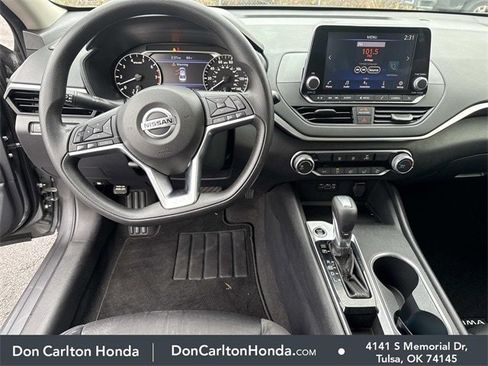 Used 2022 Nissan Altima 2.5 SV image 17