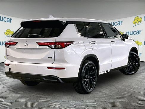 Used 2024 Mitsubishi Outlander SE AWD/4WD image 6