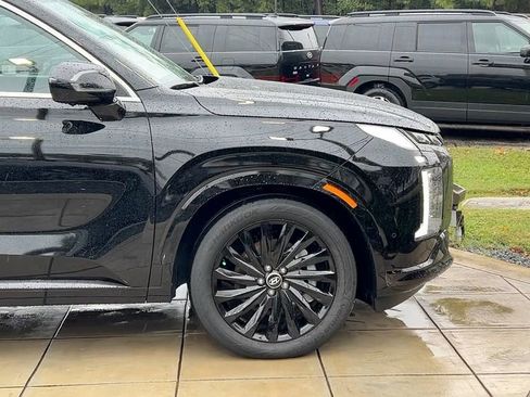 Certified 2025 Hyundai Palisade Calligraphy image 16