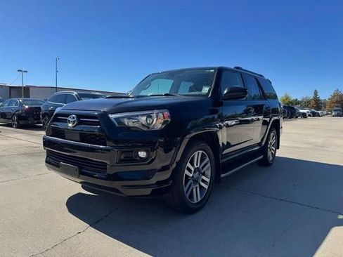 Used 2023 Toyota 4Runner TRD Sport image 3