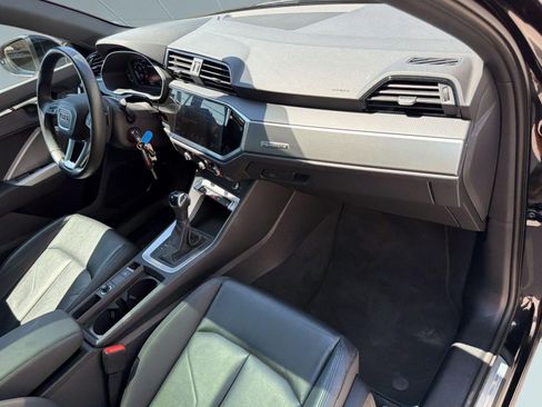 Used 2025 Audi Q3 2.0T Premium AWD/4WD image 31