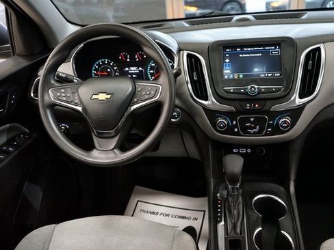 Used 2023 Chevrolet Equinox LS w/ Driver Confidence II Package image 9