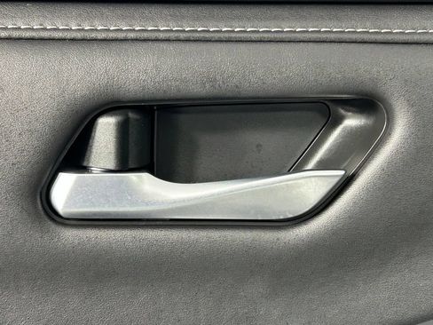 Used 2025 Nissan Sentra SV w/ All-Weather Package FWD image 28