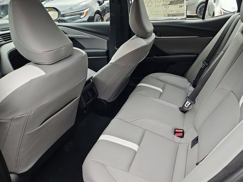 New 2026 Toyota Camry Hybrid AWD/4WD image 20