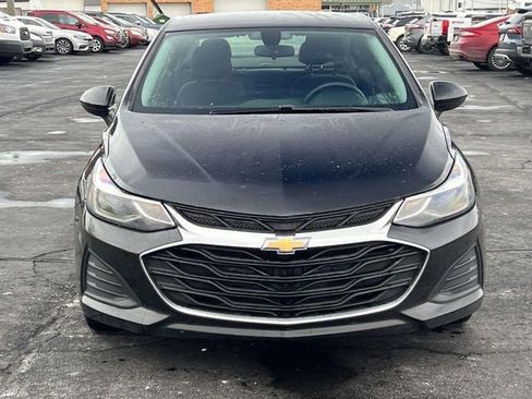Used 2019 Chevrolet Cruze LT w/ LT Fleet Convenience Package image 8