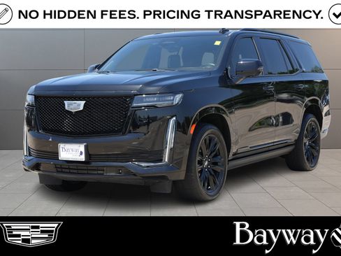 Used 2022 Cadillac Escalade Sport Platinum w/ Heavy-Duty Trailer Package AWD/4WD image 1