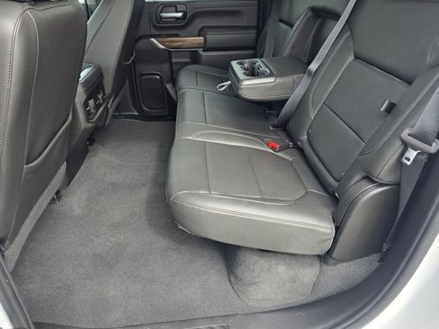 Used 2022 Chevrolet Silverado 2500 LT w/ Convenience Package image 16