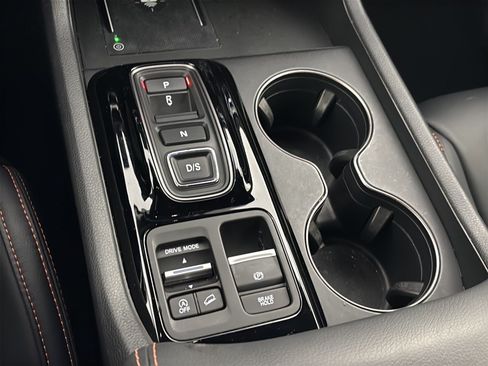 Used 2024 Honda Pilot TrailSport image 21